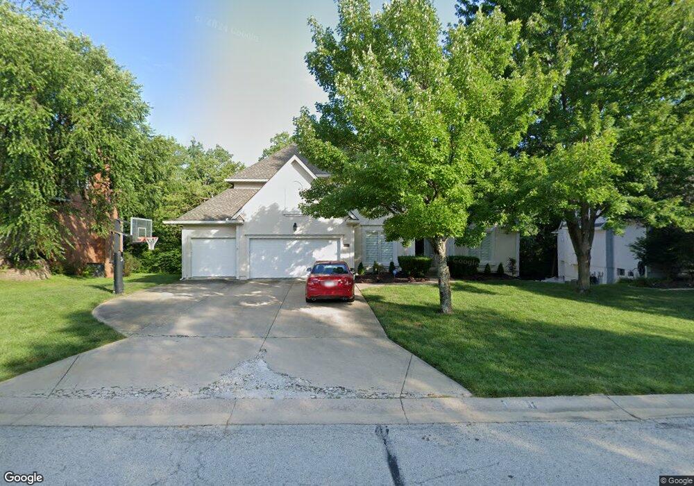 13601 W 53rd Terrace, Shawnee, KS 66216 - photo 1