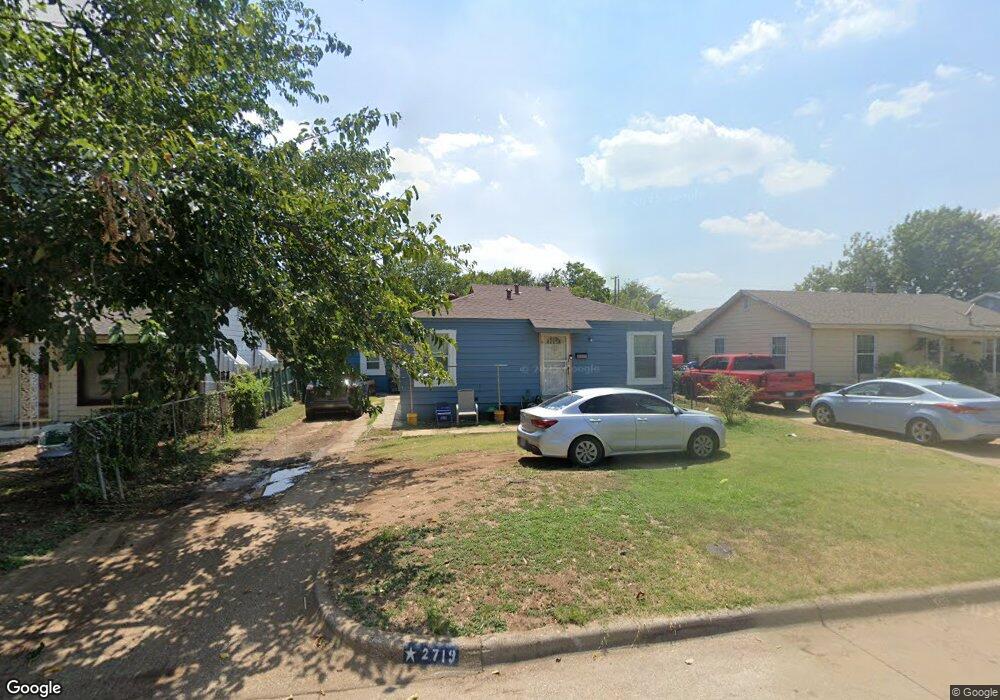 2719 NW 30th St, Fort Worth, TX 76106 - photo 1