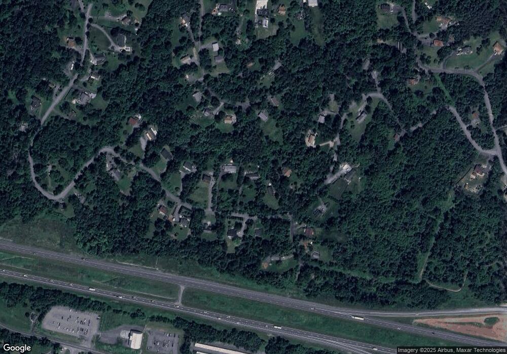 627 Apple Orchard Dr, Linden, VA 22642 - photo 1