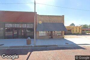 232 Main St, Halstead, KS 67056