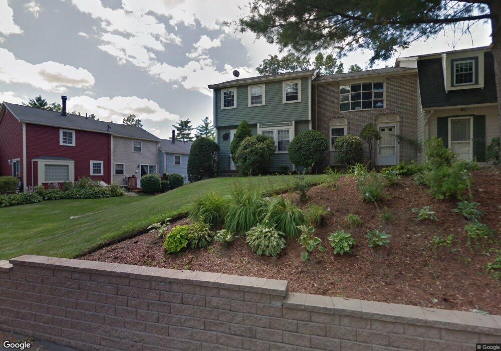 233 Cannongate III, Nashua, NH 03063 - photo 1