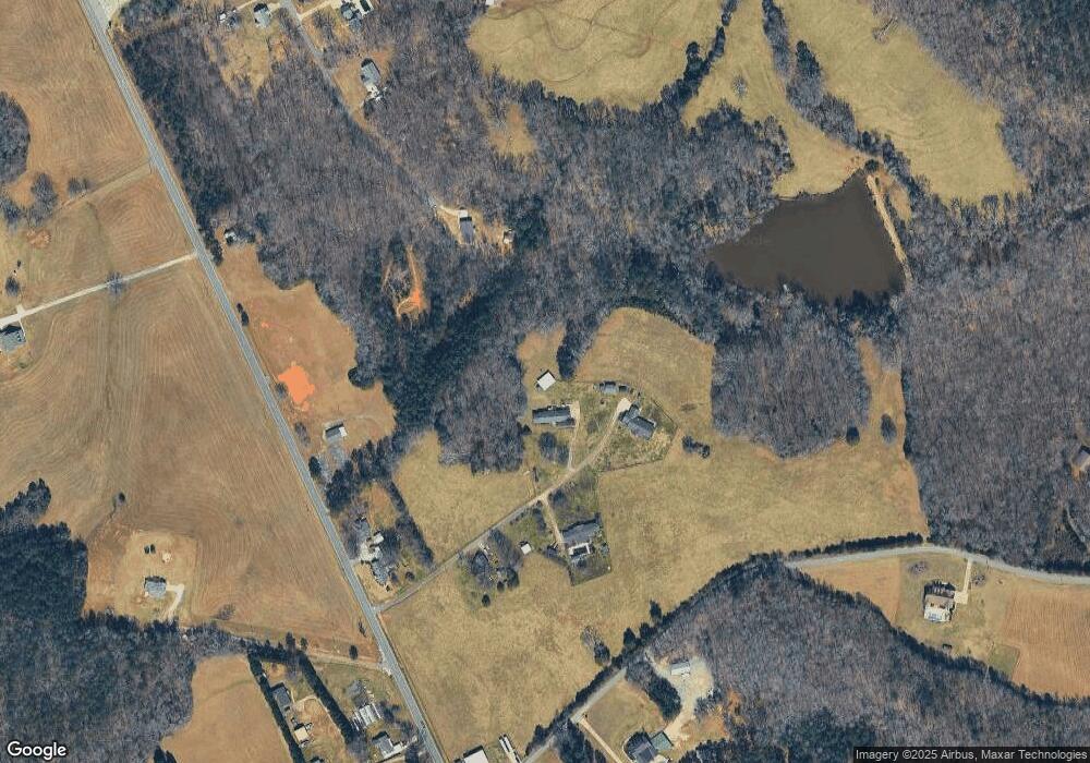 135 Paw Paw Dr, Gaffney, SC 29340 - photo 1