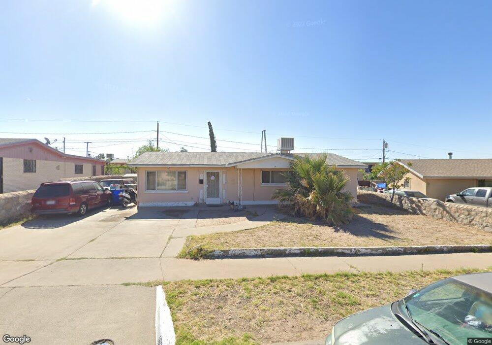 1808 Raton Dr, El Paso, TX 79915 - photo 1
