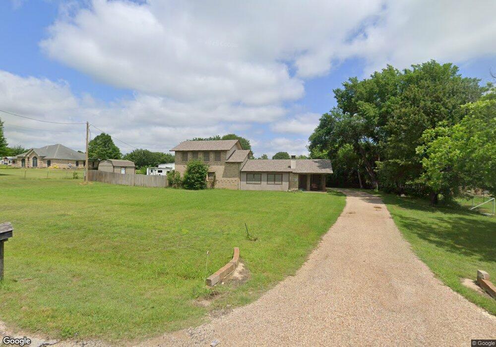813 Quail Park Ln, Cleburne, TX 76031 - photo 1