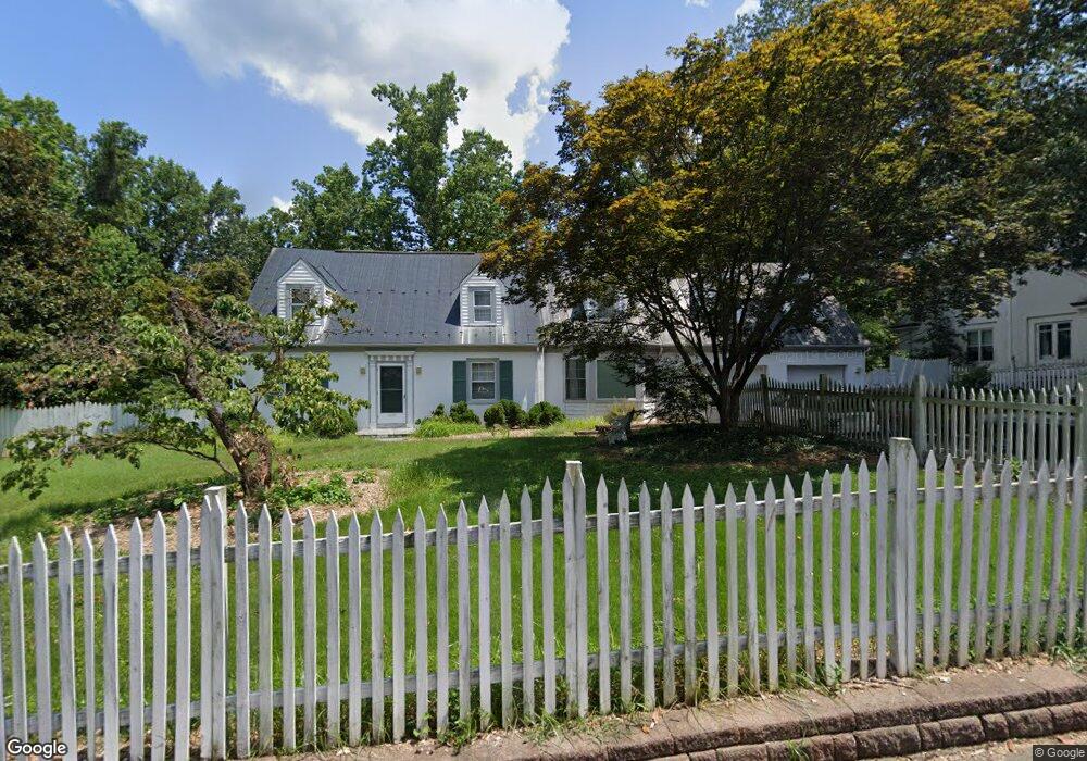 2005 Hessian Rd, Charlottesville, VA 22903 - photo 1