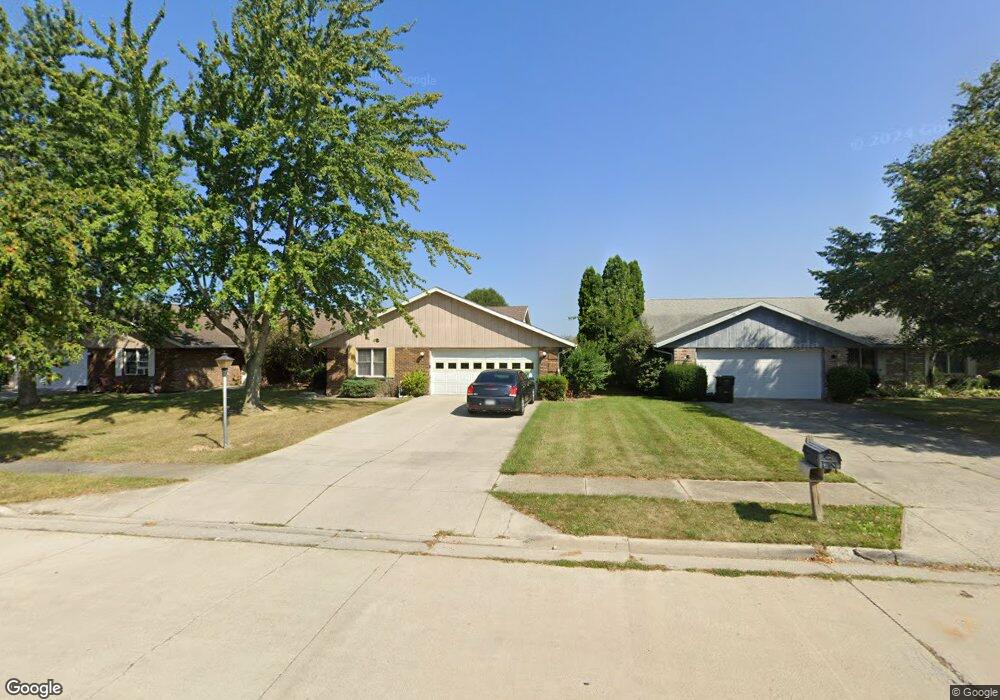 1412 Plainfield Dr, Lima, OH 45805 - photo 1