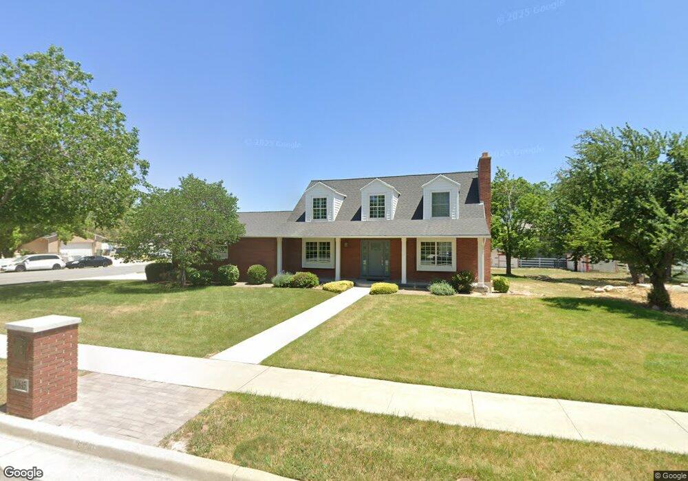 10645 S Single Jack Cir, South Jordan, UT 84095 - photo 1