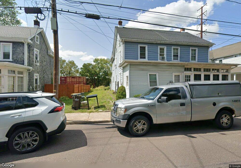 28 N Maple Ave, Hatfield, PA 19440 - photo 1