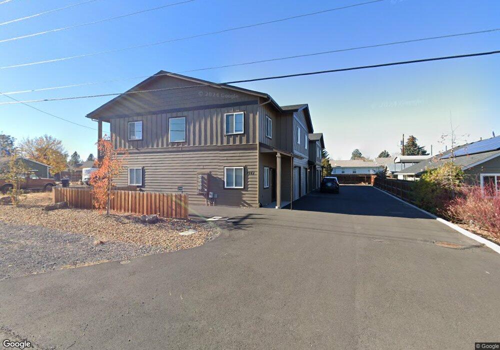 2141 SW 19th St unit 1, Redmond, OR 97756 - photo 1