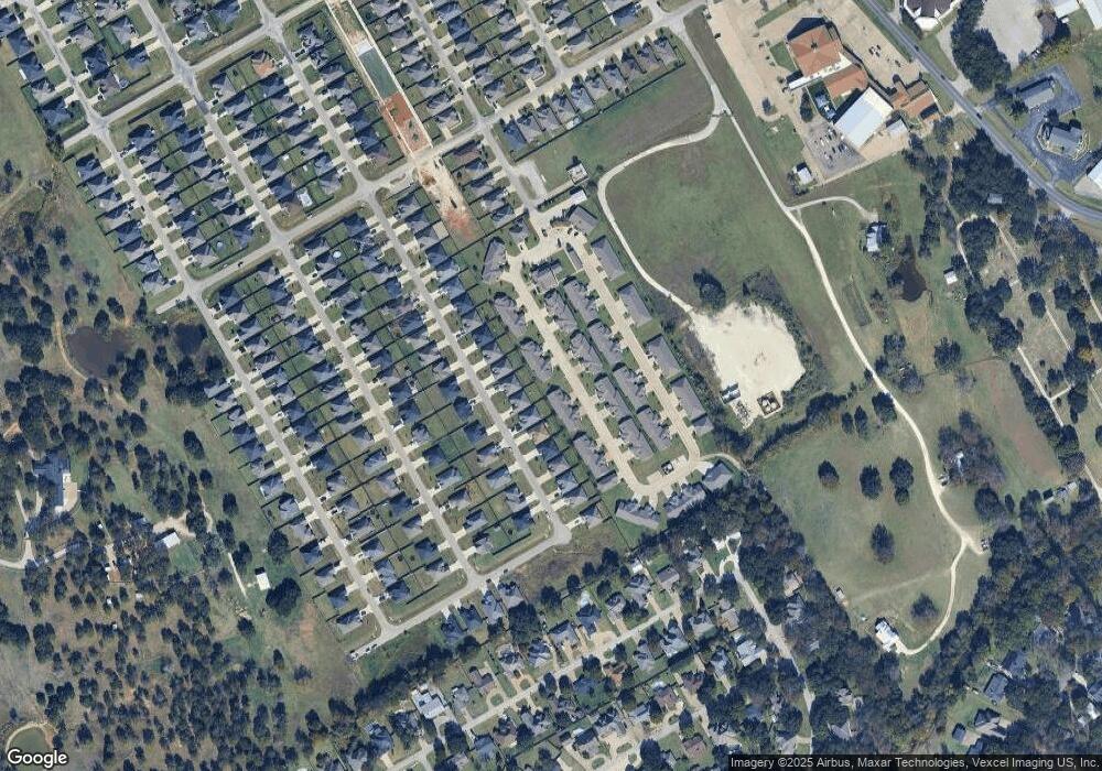 3528 Legacy Cir, Granbury, TX 76049 - photo 1