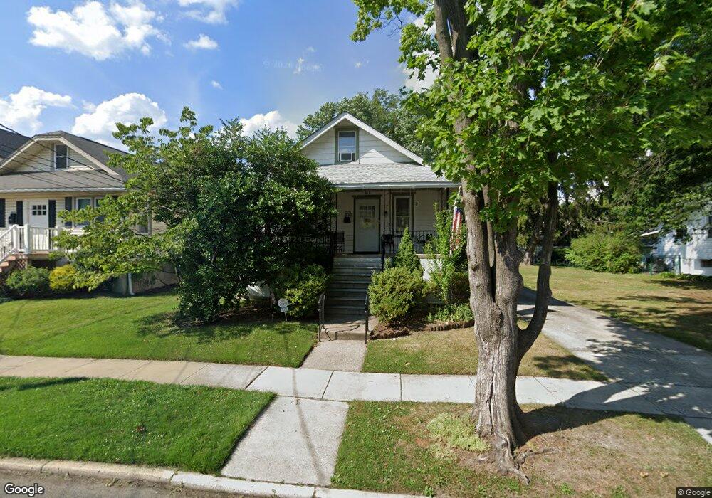 817 Merrick Ave, Collingswood, NJ 08108 - photo 1