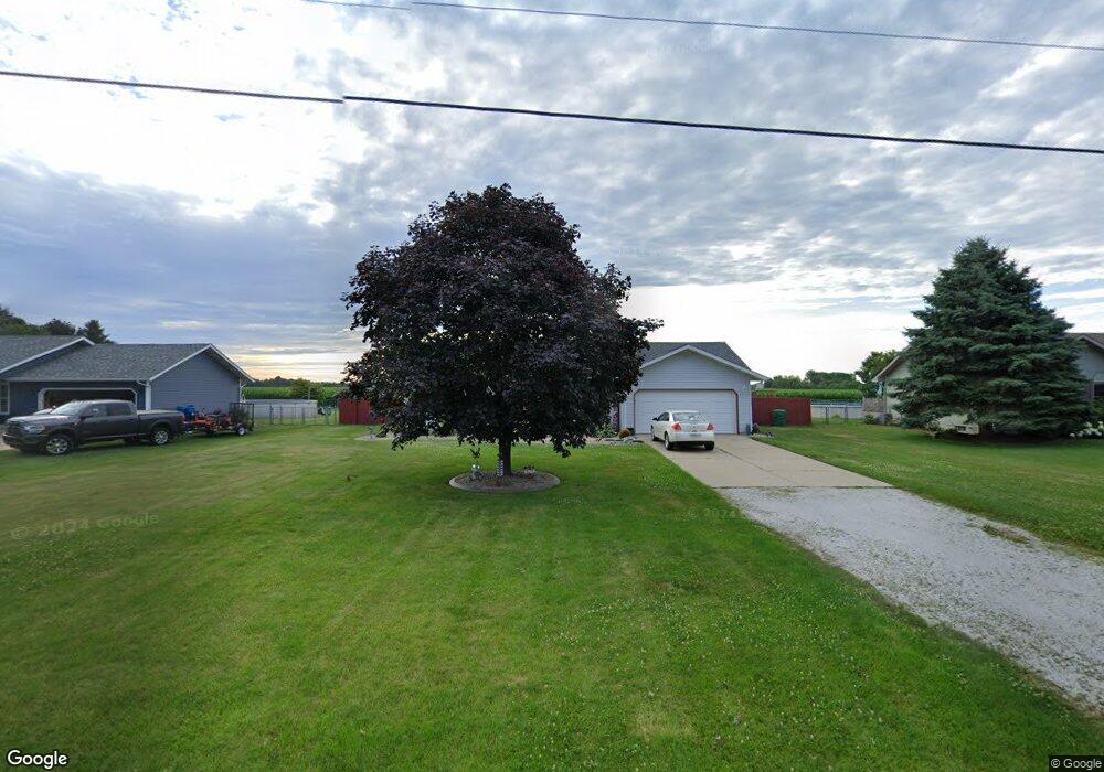 1243 S 300 E, La Porte, IN 46350 - photo 1