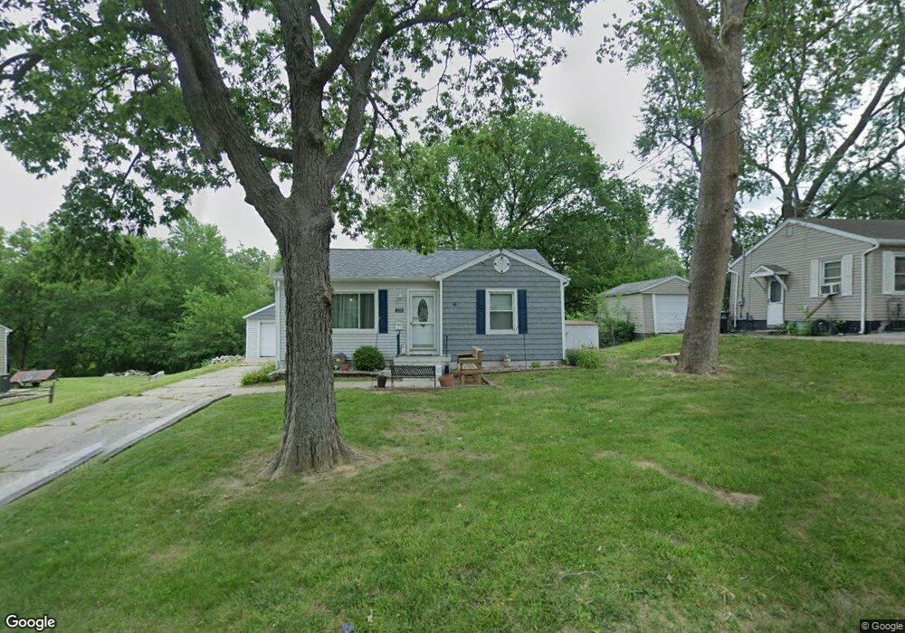 2319 SE 5th St, Des Moines, IA 50315 - photo 1