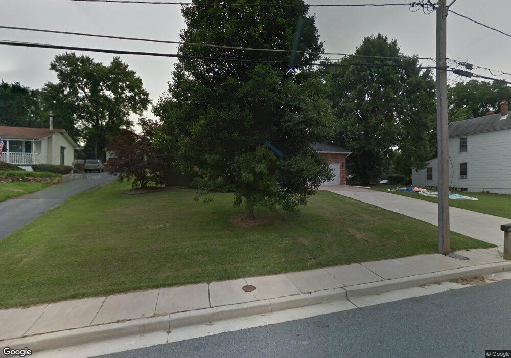 2059 Northeast Ave, Halethorpe, MD 21227 - photo 1