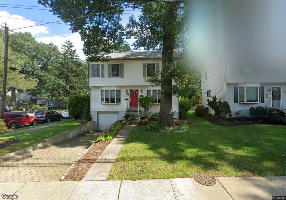 113 Crescent Ave, Waldwick, NJ 07463 - photo 1