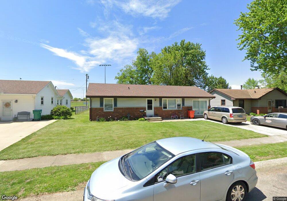 1009 S 23rd St, Mattoon, IL 61938 - photo 1