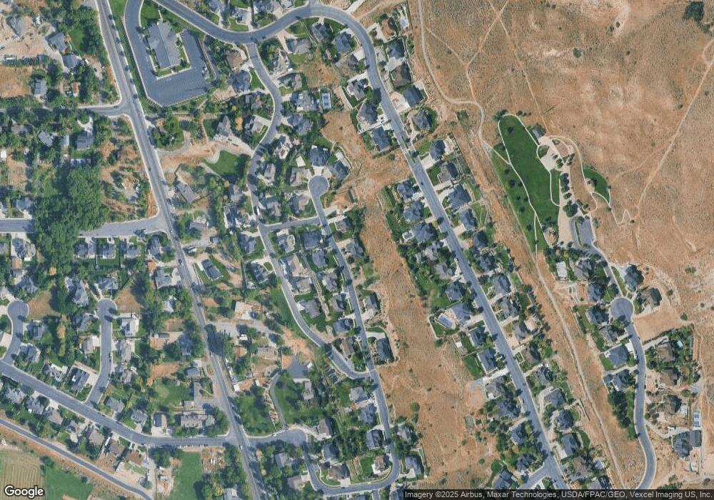 9504 N Avanyu Dr, Cedar Hills, UT 84062 - photo 1