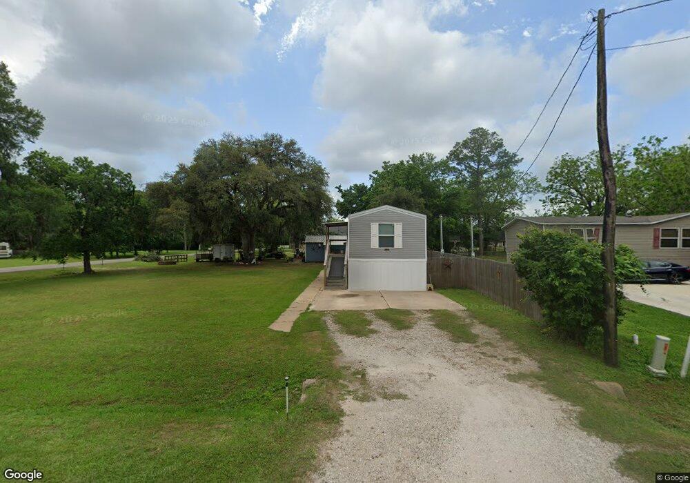 415 Red Oak St, Brazoria, TX 77422 - photo 1