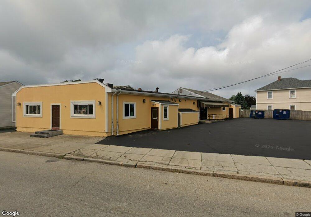 207 Rhode Island Ave, Fall River, MA 02724 - photo 1