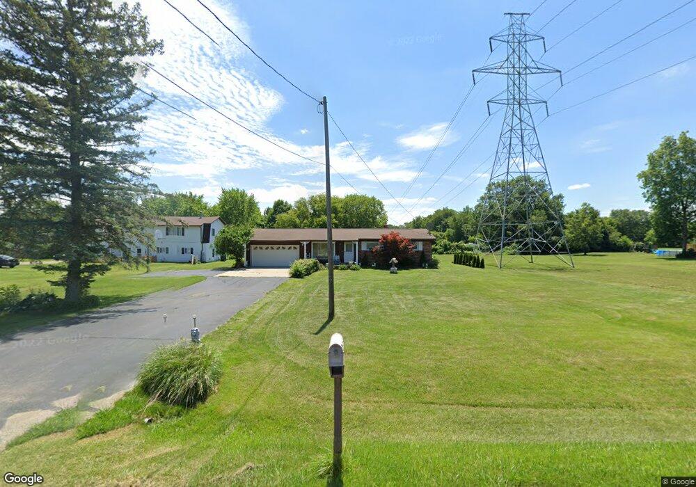 4146 Crosby Rd, Flint, MI 48506 - photo 1