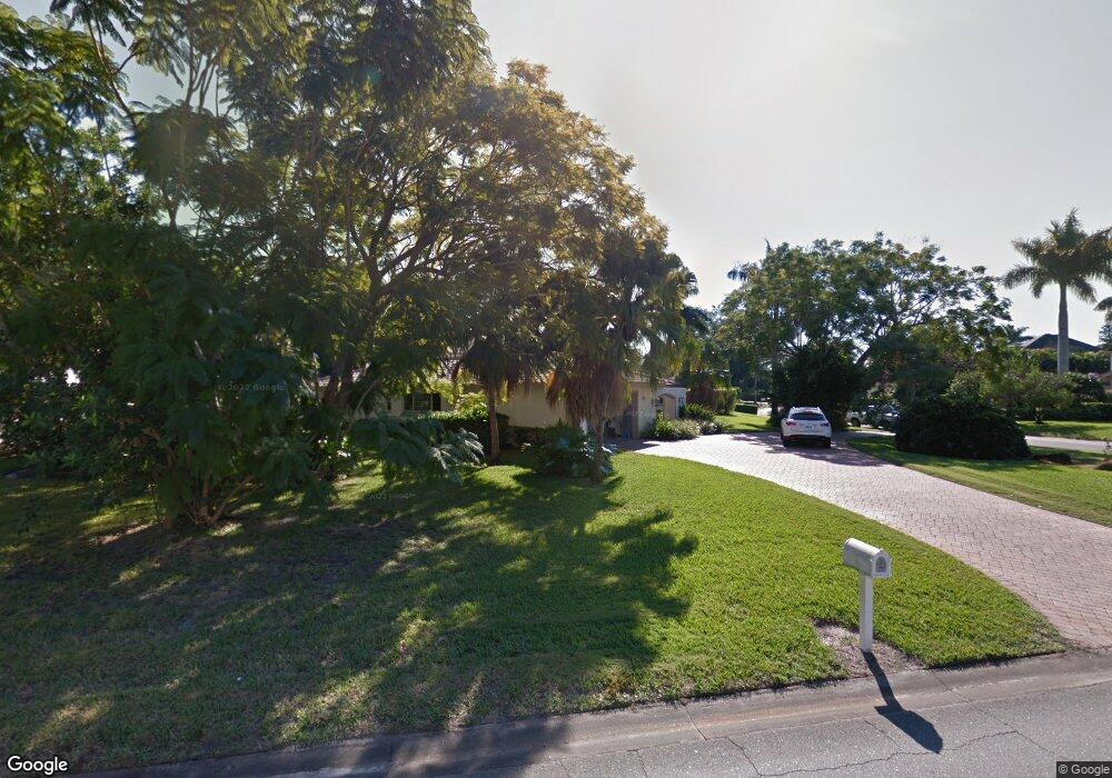 728 Old Trail Dr, Naples, FL 34103 - photo 1