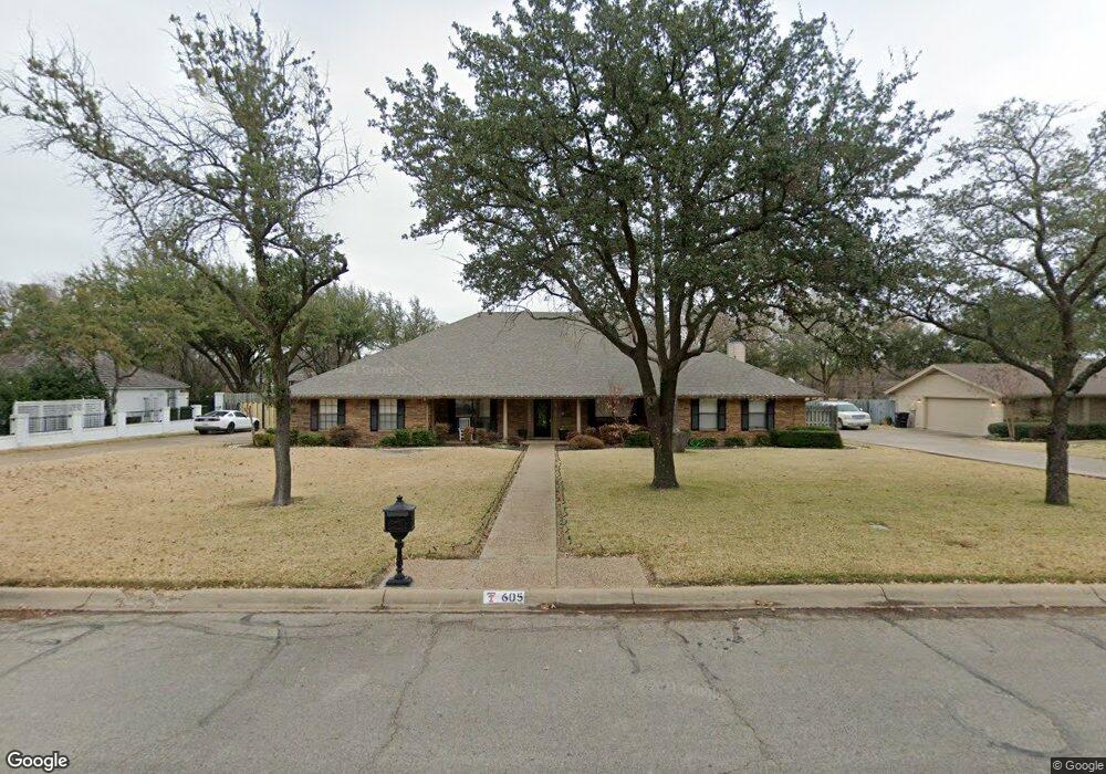 605 Hyde Park Blvd, Cleburne, TX 76033 - photo 1