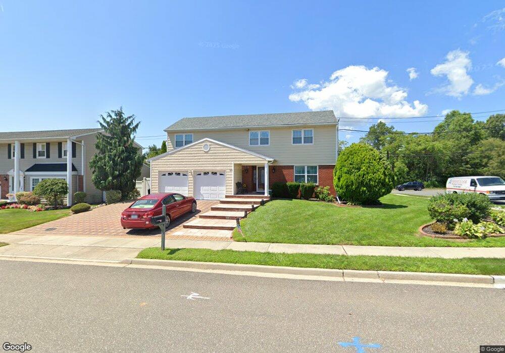 23 Jacob Rd, Plainview, NY 11803 - photo 1