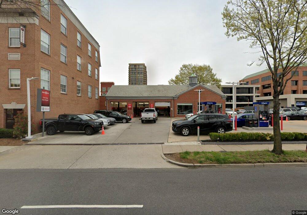 725 N Washington St, Alexandria, VA 22314 - photo 1