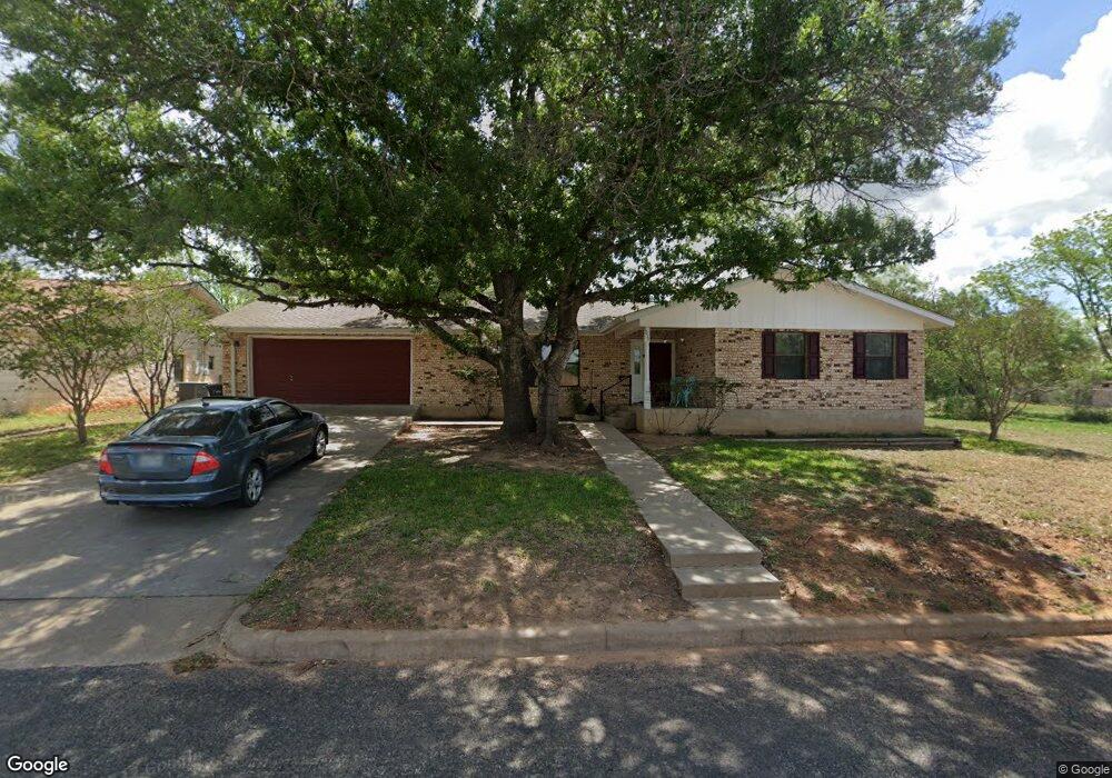 1015 Avenue B, Fredericksburg, TX 78624 - photo 1