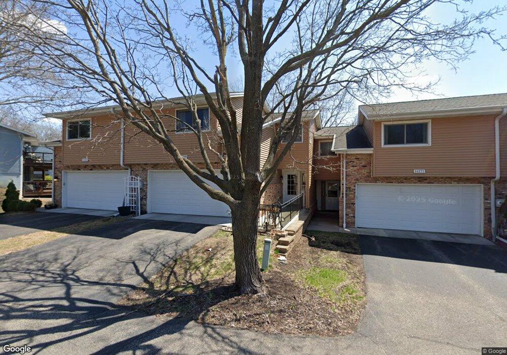 18369 Creeks Bend Dr, Minnetonka, MN 55345 - photo 1