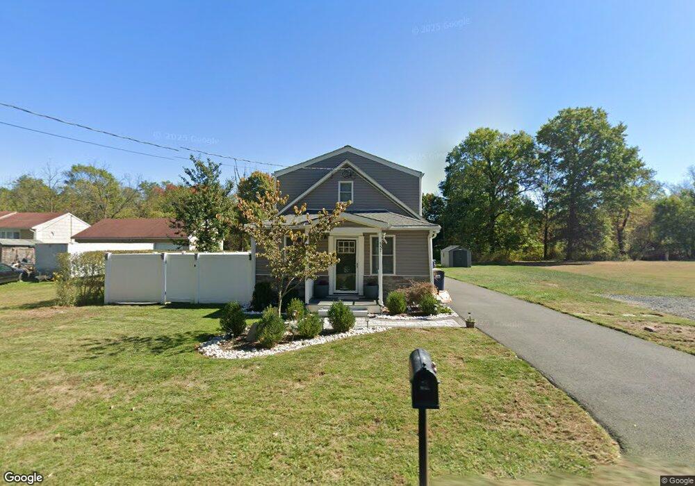 557 Garfield Ave, Somerset, NJ 08873 - photo 1