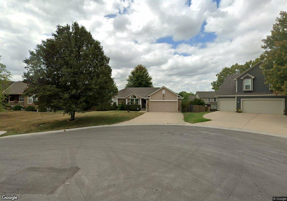 4408 SW Georgetown Cir, Lees Summit, MO 64082 - photo 1