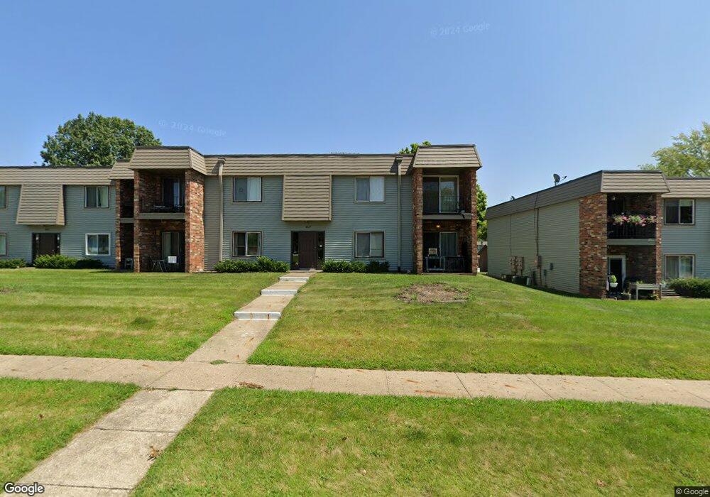 4817 Woodland Ave unit 1, West Des Moines, IA 50266 - photo 1