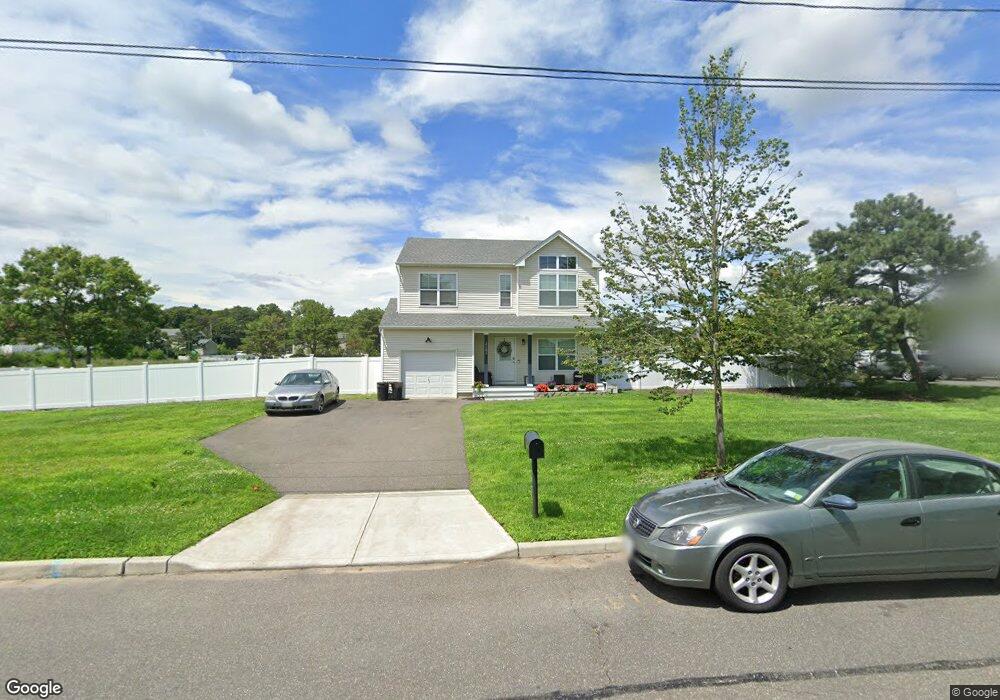 2103 Fire Ave, Medford, NY 11763 - photo 1