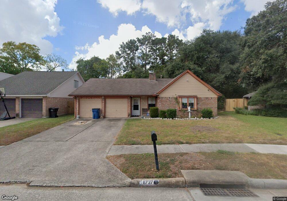 8727 Saratoga Forest Dr, Houston, TX 77088 - photo 1