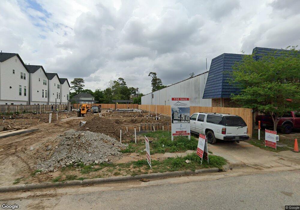 948 Fisher St, Houston, TX 77018 - photo 1