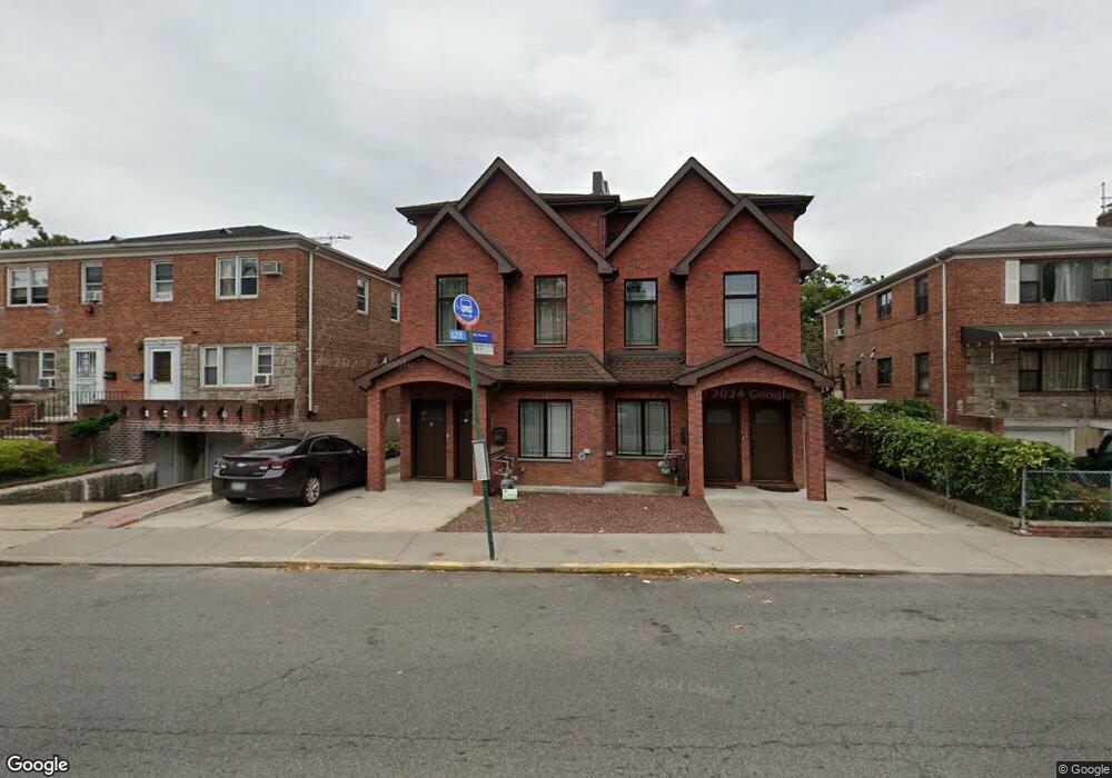 19208 Crocheron Ave, Flushing, NY 11358 - photo 1