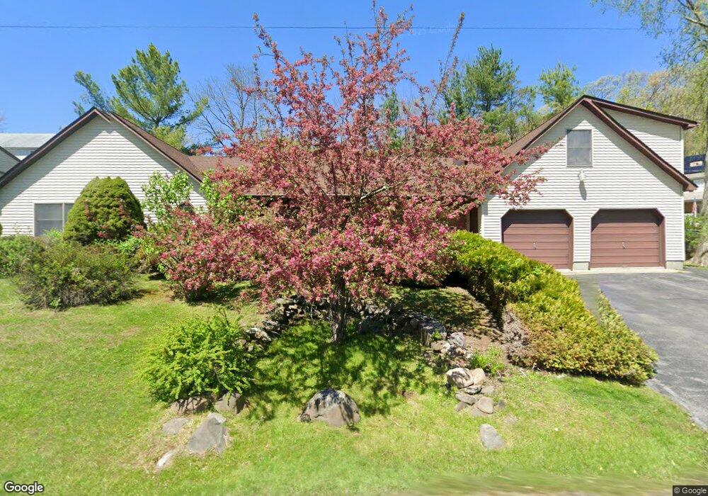 39 Interlochen Pkwy, Monroe, NY 10950 - photo 1