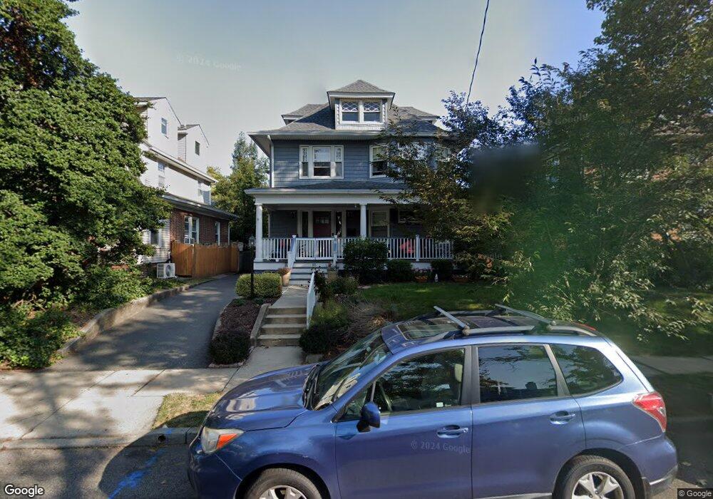 55 Raymond Ave, Rutherford, NJ 07070 - photo 1