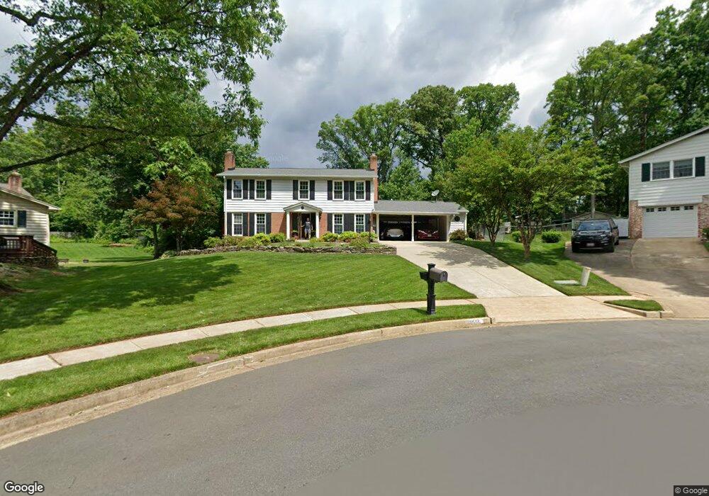 10512 Dillard Ct, Fairfax, VA 22032 - photo 1