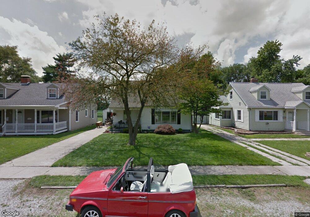 317 N 35th St, Mattoon, IL 61938 - photo 1