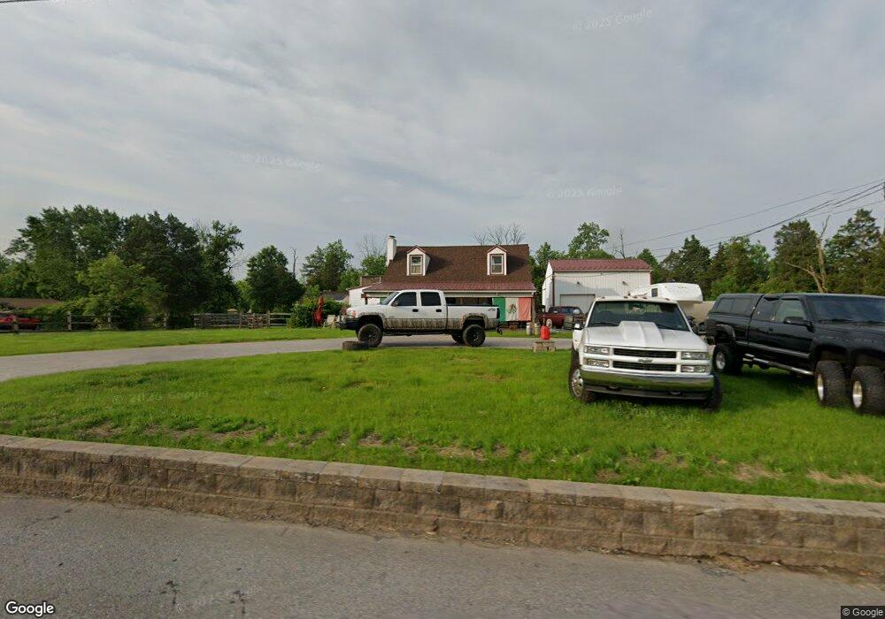 384 Ben Franklin Hwy E, Douglassville, PA 19518 - photo 1