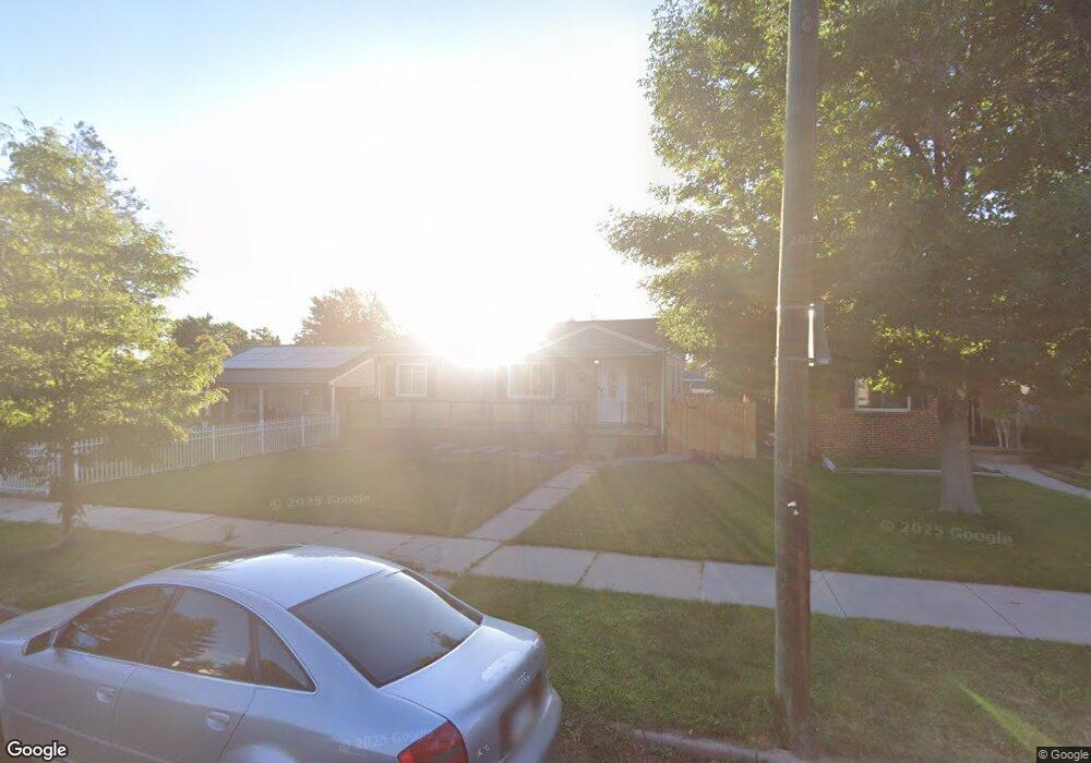 3050 Dexter St, Denver, CO 80207 - photo 1