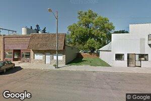 147 N 3rd St, Emery, SD 57332