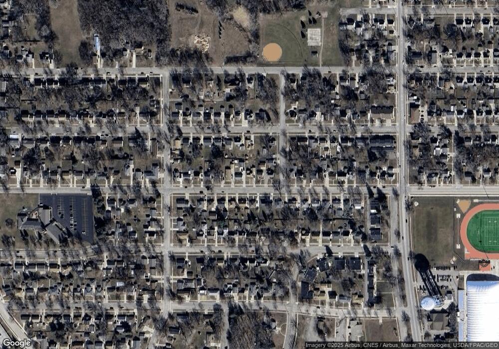 1704 4th Ave NW, Austin, MN 55912 - photo 1