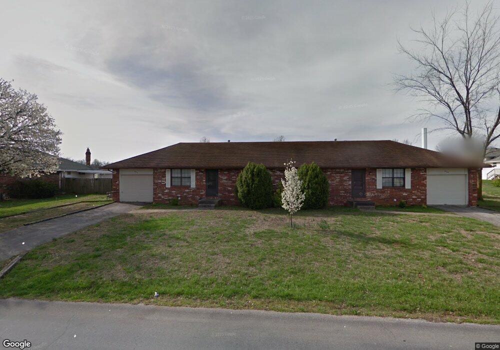 624 W Meadowview Dr unit 624, Nixa, MO 65714 - photo 1