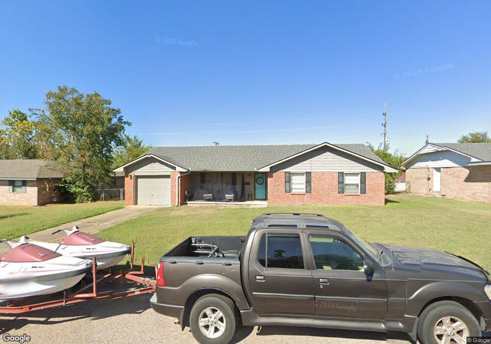 828 Howard St, Ada, OK 74820 - photo 1
