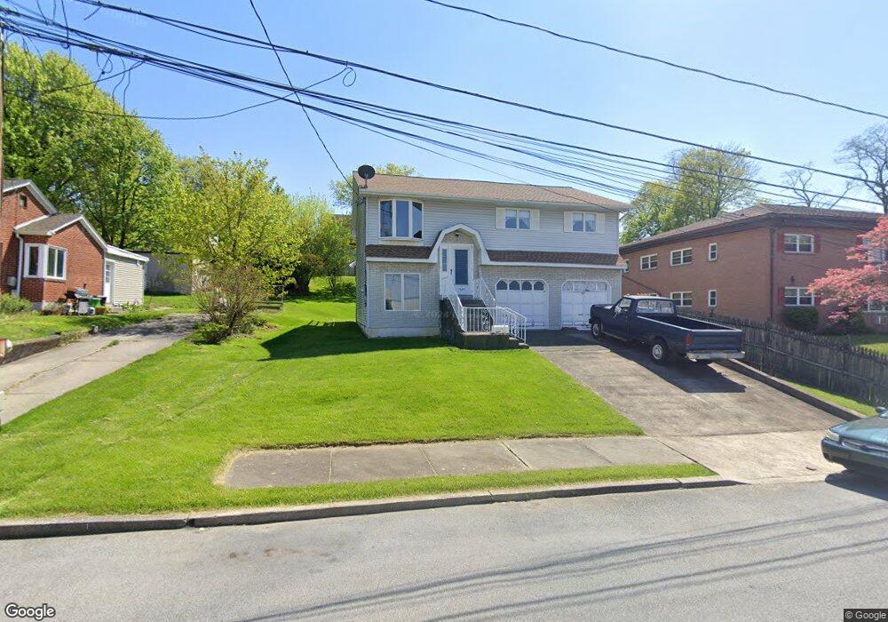 1024 E Hamilton St unit 1026, Allentown, PA 18109 - photo 1