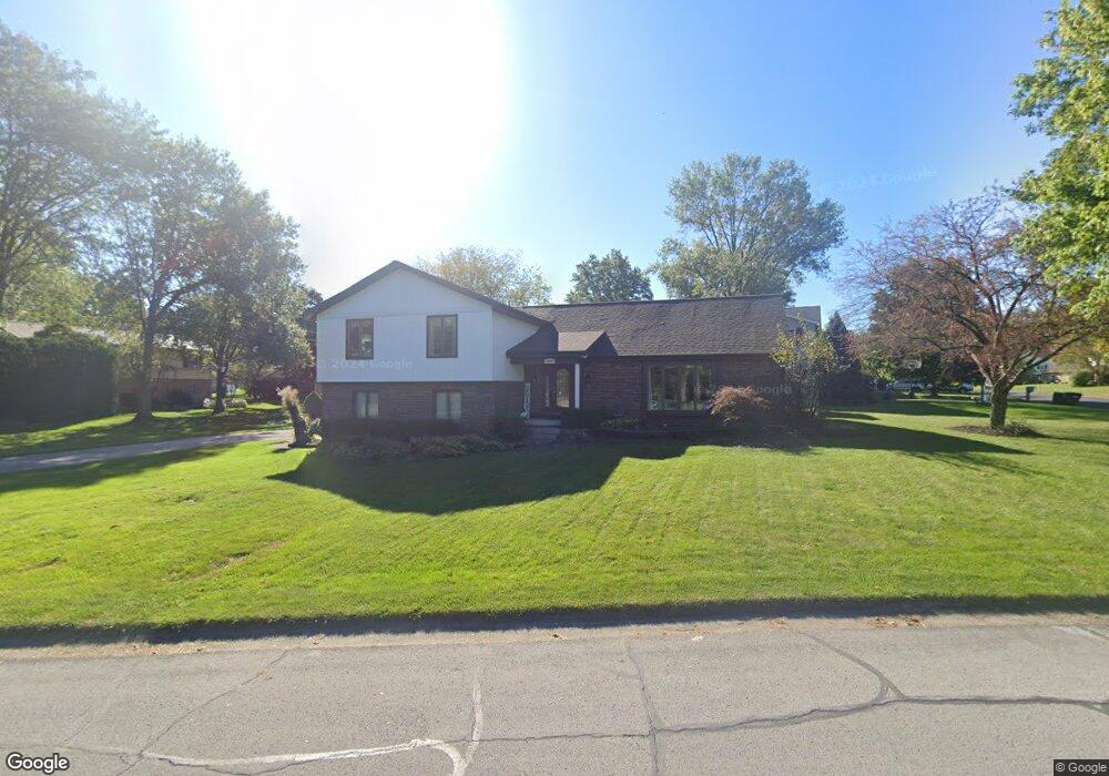 2885 Sands Rd, Lima, OH 45805 - photo 1