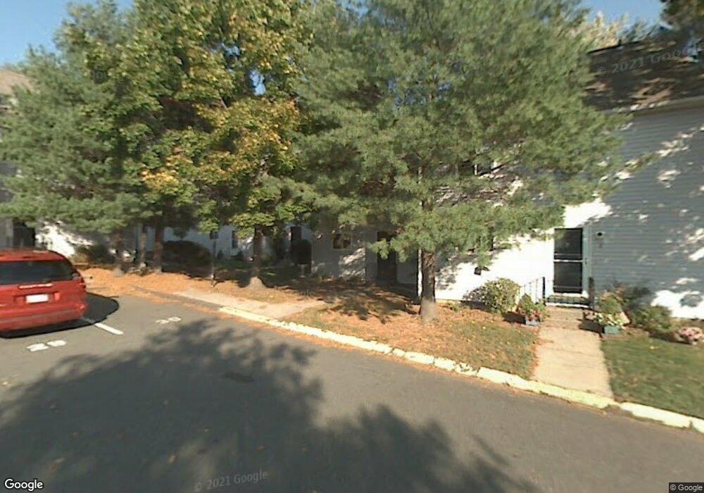 6 Shawnee Ct, Cromwell, CT 06416 - photo 1